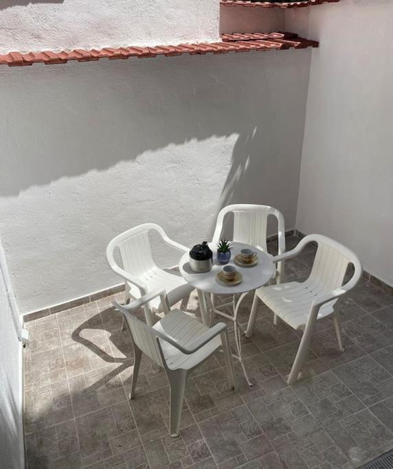 Modern 2Br Near Centre -5Min Wlk Apartman Pátra Kültér fotó