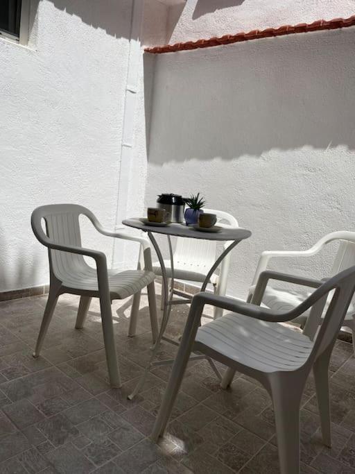 Modern 2Br Near Centre -5Min Wlk Apartman Pátra Kültér fotó
